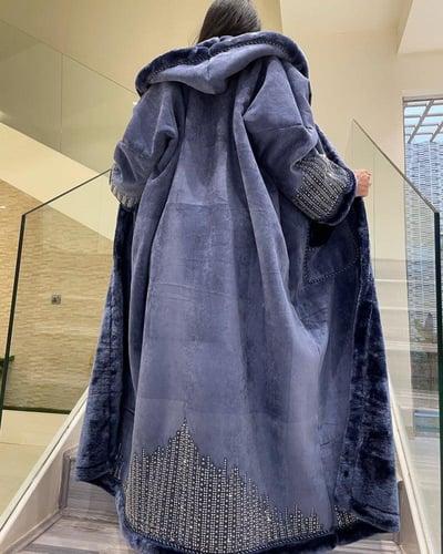 فروة شاموة من الداخل فرو نسائي مع كلفة سدو