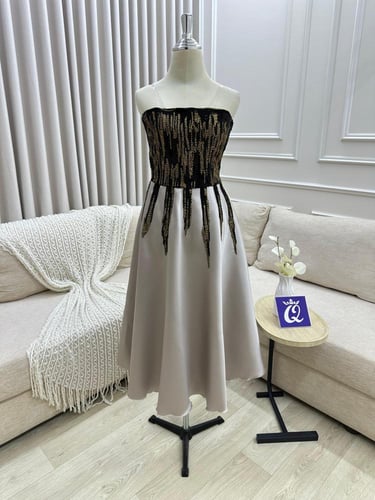 فستان حفلات وسهره قماش ميكادو