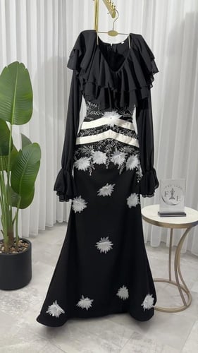 فستان نسائي سهره قماش باربي مع شيفون