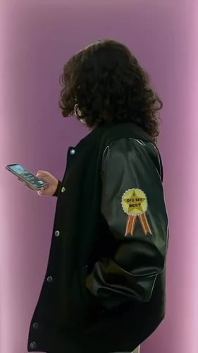 جاكيت تخرج بالاسم وعام التخرج جاكيت سنيور 2026