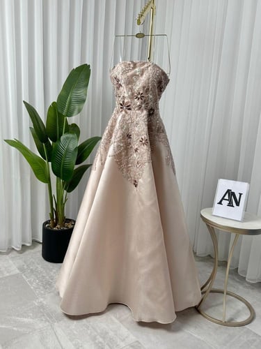 فستان نسائي سهره قماش ميكادو