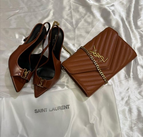 كعب وشنطه سان لوران كعب وشنط SAINT LAURENTمع توابع...