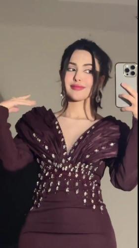 فستان سهرة قماش كريب مع اورجنزا
