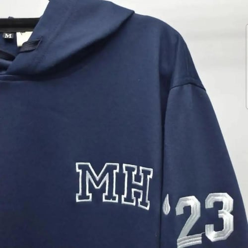 بلوفر وهودي تخرج مع إضائة