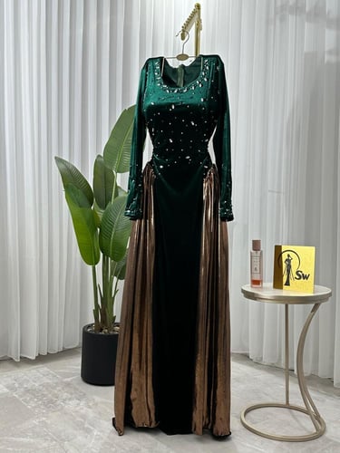 فستان نسائي سهره قماش مخمل كوري