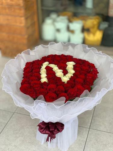 بوكيه ورد طبيعي بالحرف وتغليف وتنسيق هدايا ورد طبي...