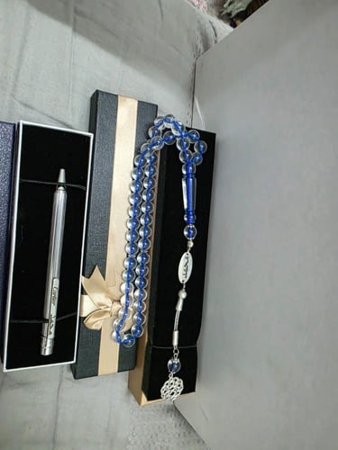 سبح احجار كريمه مع قلم بالاسم