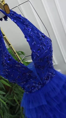 فستان ملكه قماش تل