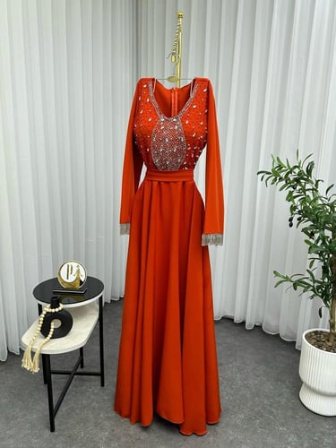 فساتين العيد نسائي قماش قماش باربي