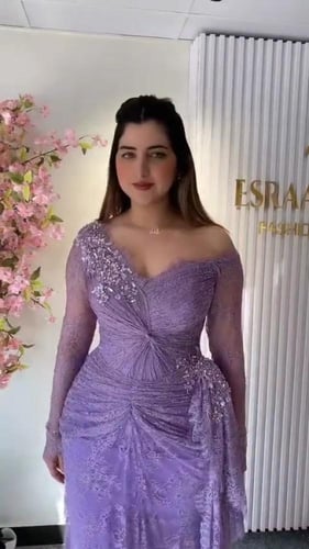 فستان سهرة قماش دانتيل مع تفته