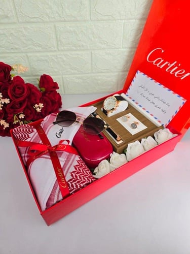 طقومات وبكسات هدايا رجالي قماش ماركة كارتير مع توا...