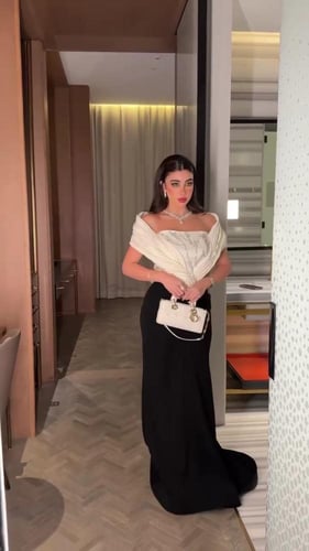 فستان نسائي قماش باربي