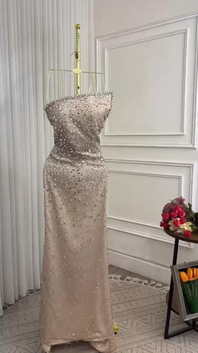 فستان سهرة قماش تفته استرتش