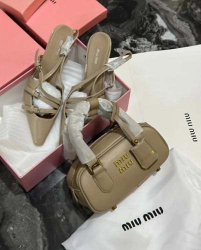 كعب وشنطه ميو ميو كعب وشنط MIU MIU مع توابع المارك...