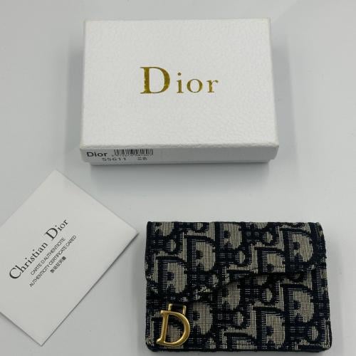 بوك ديور نسائي شامل الملحقات