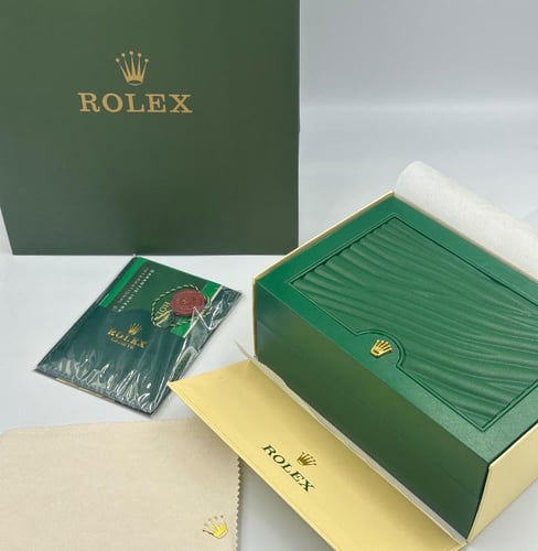 ساعة رولكس فصوص