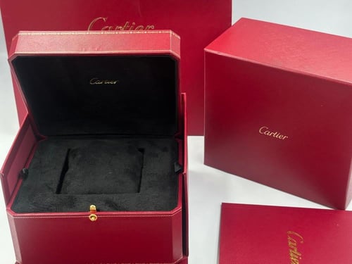 ساعة كارتير نسائي