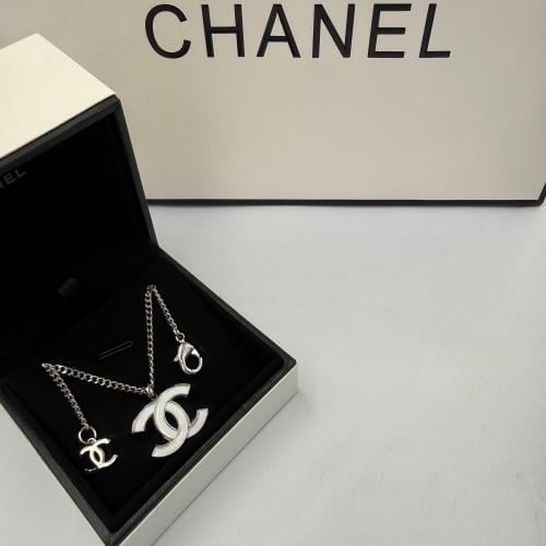 سلسال شانيل شامل الملحقات