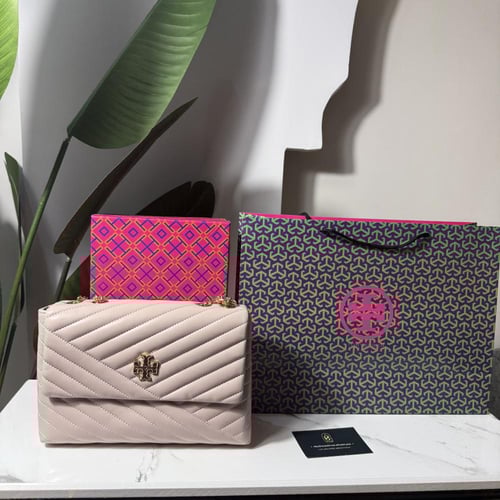 شنطة توري بورش