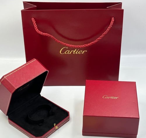 سوارة كارتير مسمار فضي فصوص