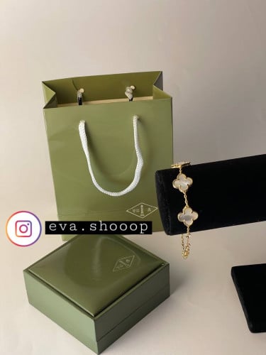 سوارة فان كليف ابيض