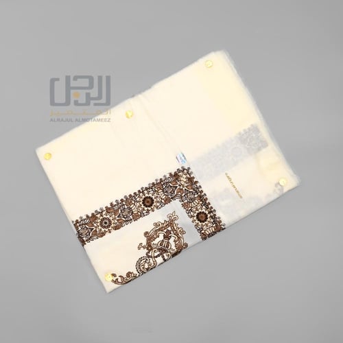 شال شتوي ايمانويل انقارو E1!