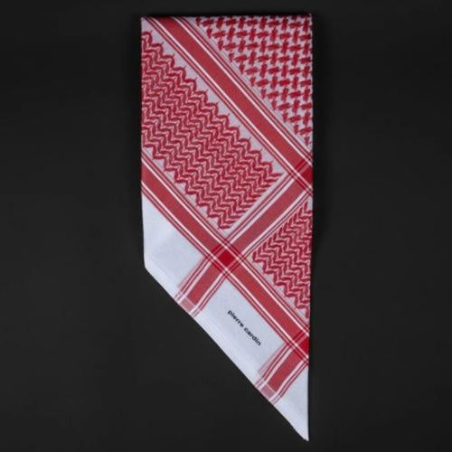 شماغ بير كارديان أحمر الفاخر PQR