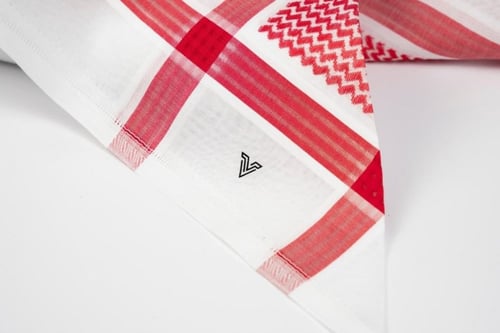 شماغ فالنتينو بلاك الاصدار الايطالي *