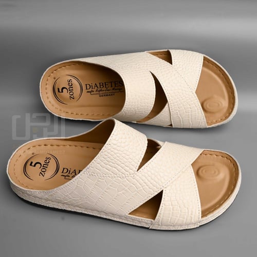 حذاء رجالي طبي ابيض