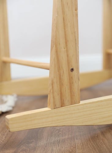 مهد مواليد (سلة موسى) + قاعدة هزاز خشبي