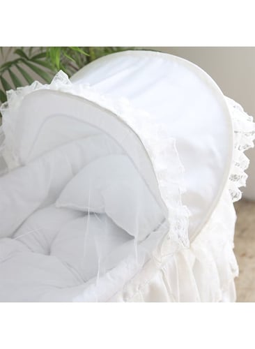 طقم مفرش نفاس مع سرير البيبي سلة موسى شامل القاعده...