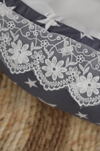 مفرش عش الطفل مع مخدة للاطفال سرير طفل محمول بتصام...