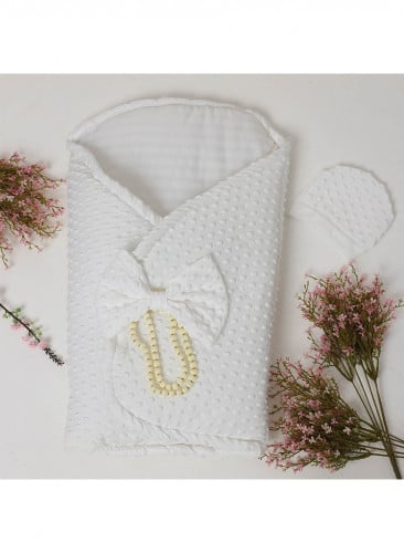 مدس مواليد حديثي الولادة بتصميم أنيق