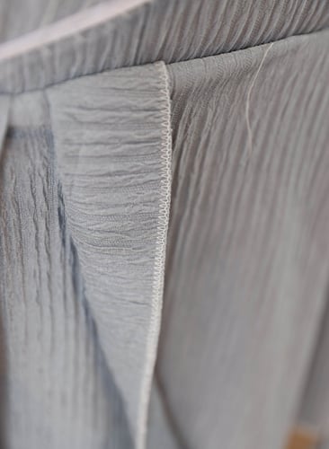 مهد مواليد (سلة موسى) + قاعدة ابيض