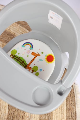 كرسي بلاستيك للأطفال مع حامل طعام مع مكان مخصص للأ...