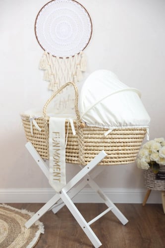 مهد مواليد (سلة موسى) لون سكري + قاعدة