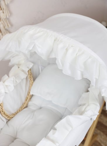 مهد مواليد (سلة موسى) + قاعدة لون خشبي