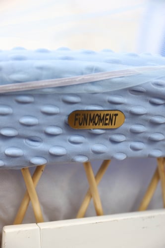 مهد مواليد (سلة موسى) لون ازرق + قاعدة