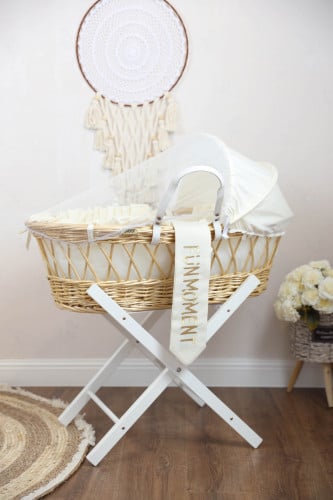 مهد مواليد (سلة موسى) + قاعدة لون ابيض