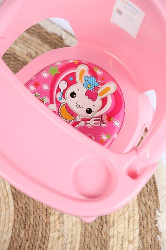 كرسي الطعام للأطفال