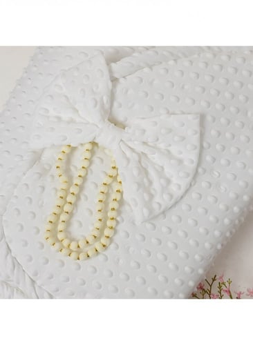 مدس مواليد حديثي الولادة بتصميم أنيق