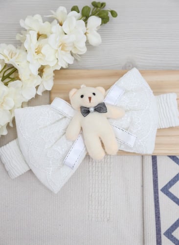 بطانية ومدس مواليد مع شريط مربوط