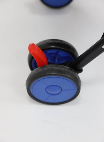 عربة اطفال قابلة للطي