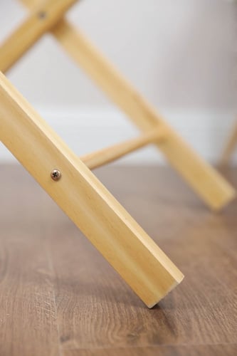 مهد مواليد (سلة موسى) لون ابيض + قاعدة خشبي