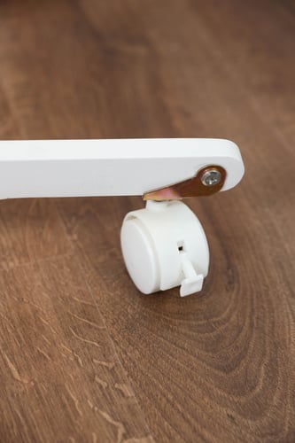 مهد مواليد (سلة موسى) لون سكري + قاعدة