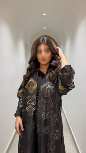 عبايه حرير مغسول لون زيتي غامق