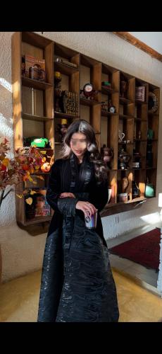 عبايه هيام اسود