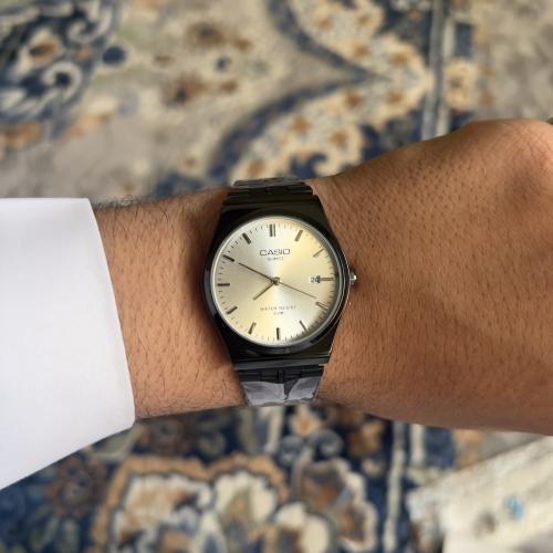 ساعة كاسيو دايري اطار اسود مينا ابيض