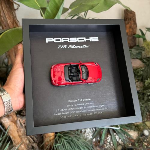 Porsche - 718 Boxster