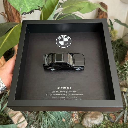BMW - E30 M3 (Black)